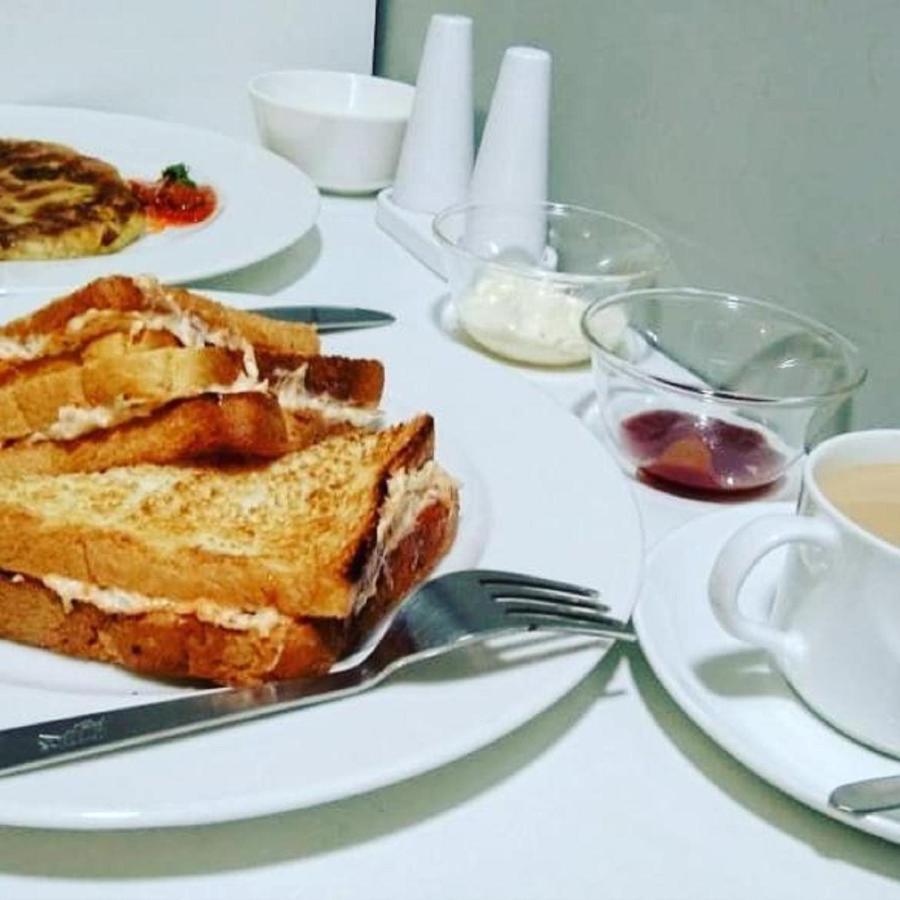 Rockski Boutique Bed & Breakfast Shillong Eksteriør billede